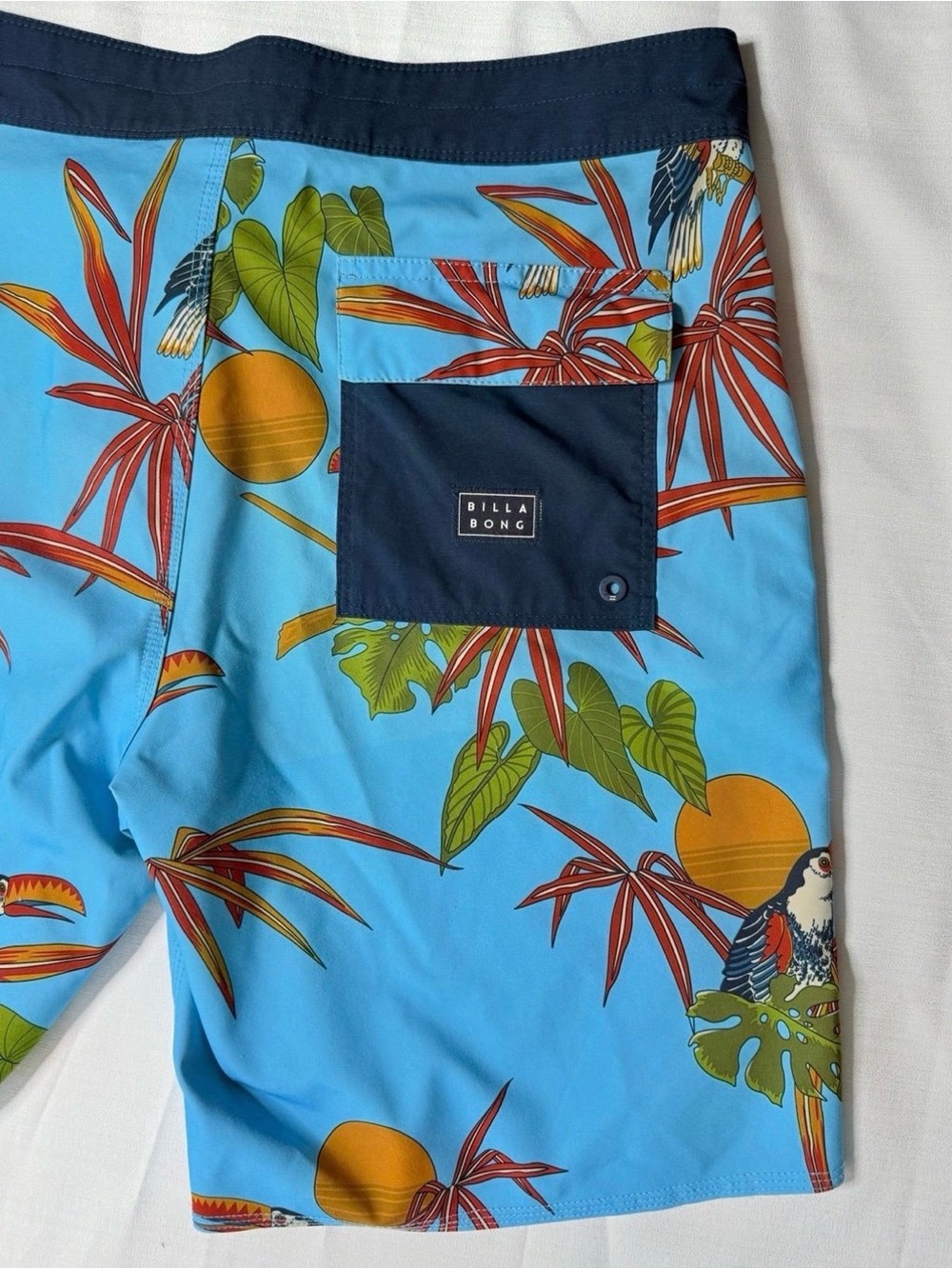 Billabong Men’s Recycler Sundays Airlite Toucan Board Shorts 32 - Picture 7 of 8
